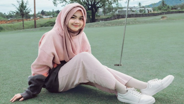 Nadya Kheitna Putri: Jejak Karier Tiktoker Muda yang Menginspirasi Nadya Kheitna Putri: Jejak Karier Tiktoker Muda yang Menginspirasi
