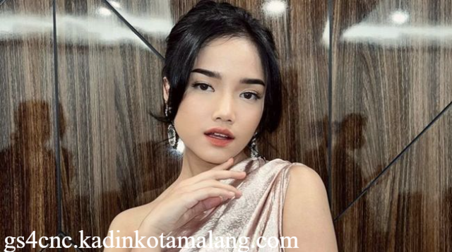 Biografi Fujianti Utami: TikToker dan Selebriti Digital